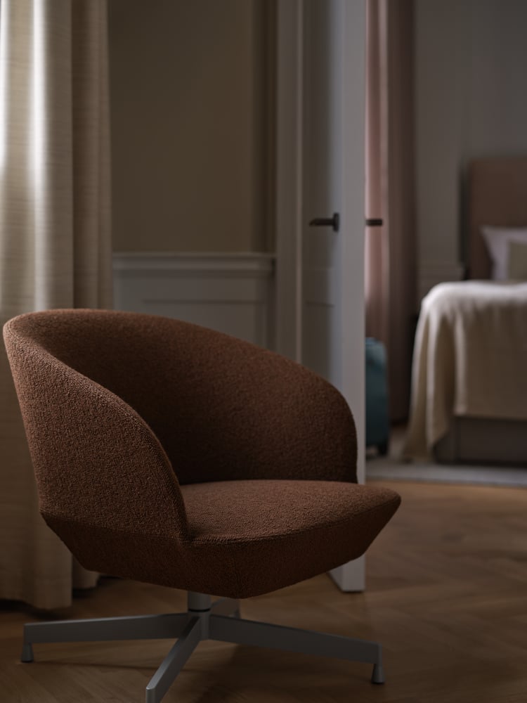 /cdn-cgi/image/width=1500,quality=85,format=auto/globalassets/content-media/images/materials/textiles/oslo-lounge-swivel-hearth-004-muuto-org.png