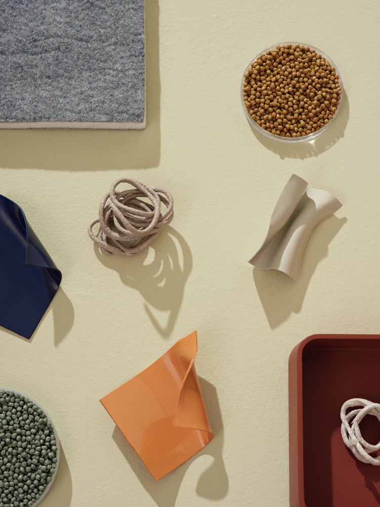 moodboard-recycled-plastic-1-muuto