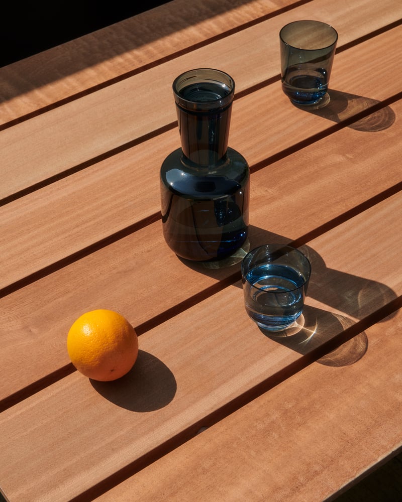 /cdn-cgi/image/width=1500,quality=85,format=auto/globalassets/content-media/images/plp/outdoor/accessories/muuto-editorial-fall-2023-org-14.png