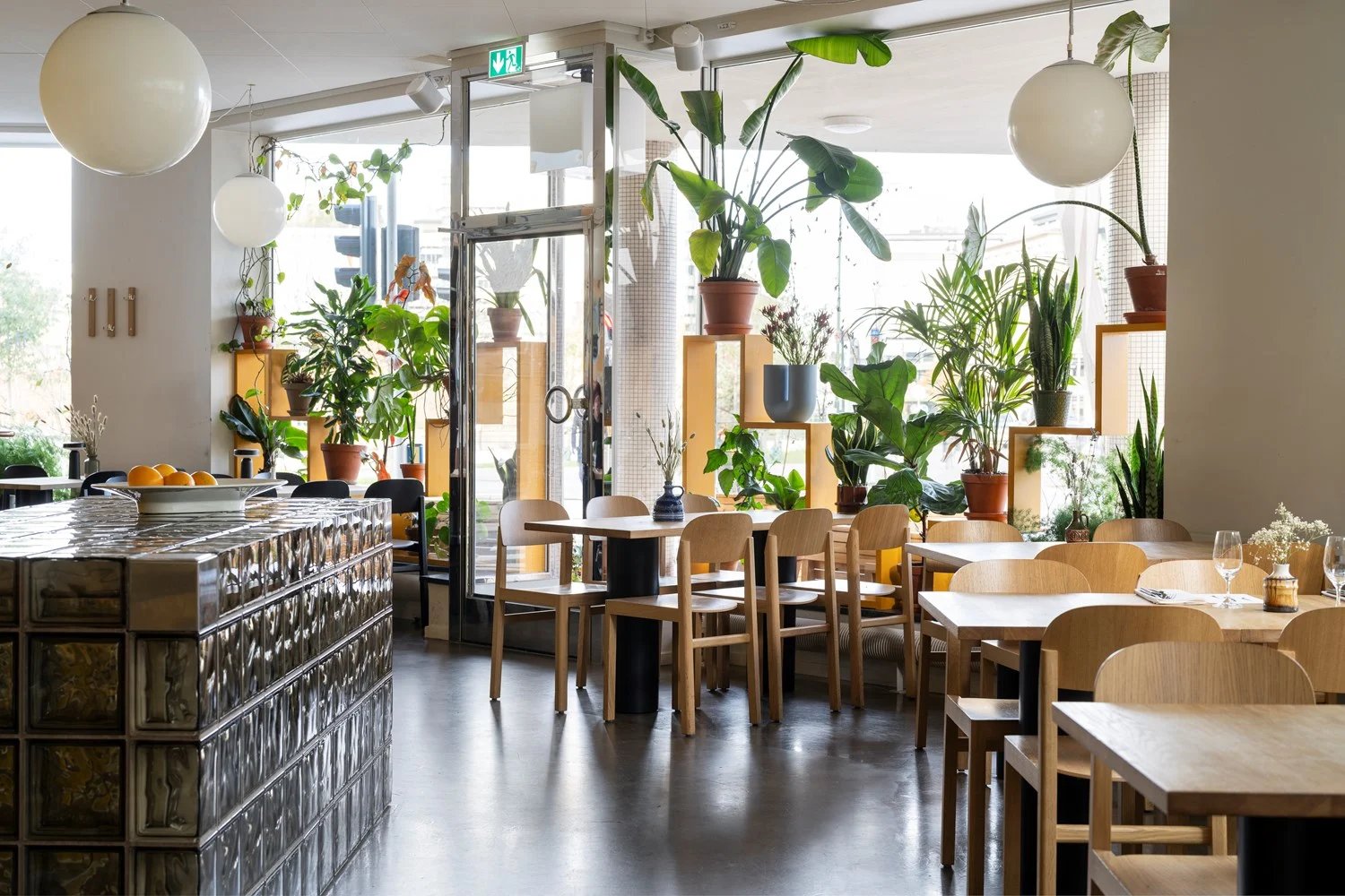 /cdn-cgi/image/width=1500,quality=85,format=auto/globalassets/content-media/images/project/bise/bise-project-ref-muuto-med-res-10.jpg