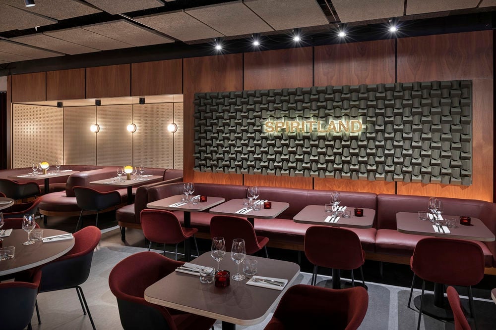 /cdn-cgi/image/width=1500,quality=85,format=auto/globalassets/content-media/images/project/spiritland/spiritland-restaurant-london-fiber-arm-front-uph-fiber-side-2.jpg