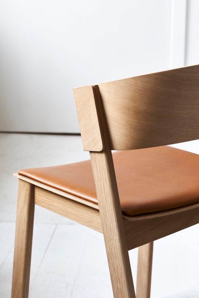 158204108745376thomas-bentzen-cover-side-story-muuto-hi-res-11.jpg
