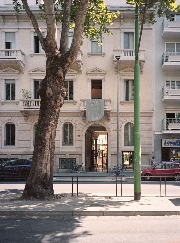 /cdn-cgi/image/width=1500,quality=85,format=auto/globalassets/content-media/images/stories/deep-in-the-furrows/caizzi_studiopepe-x-muuto_104_optimized.jpg