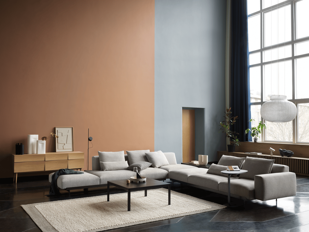 in-situ-corner-conf-9-clay-12-workshop-black-pebble-light-grey-reflect-180-oak-strand-pendant-muuto-org