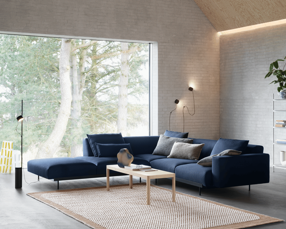 in-situ-modular-sofa-series-lifestyle-image-54-roll-up-image