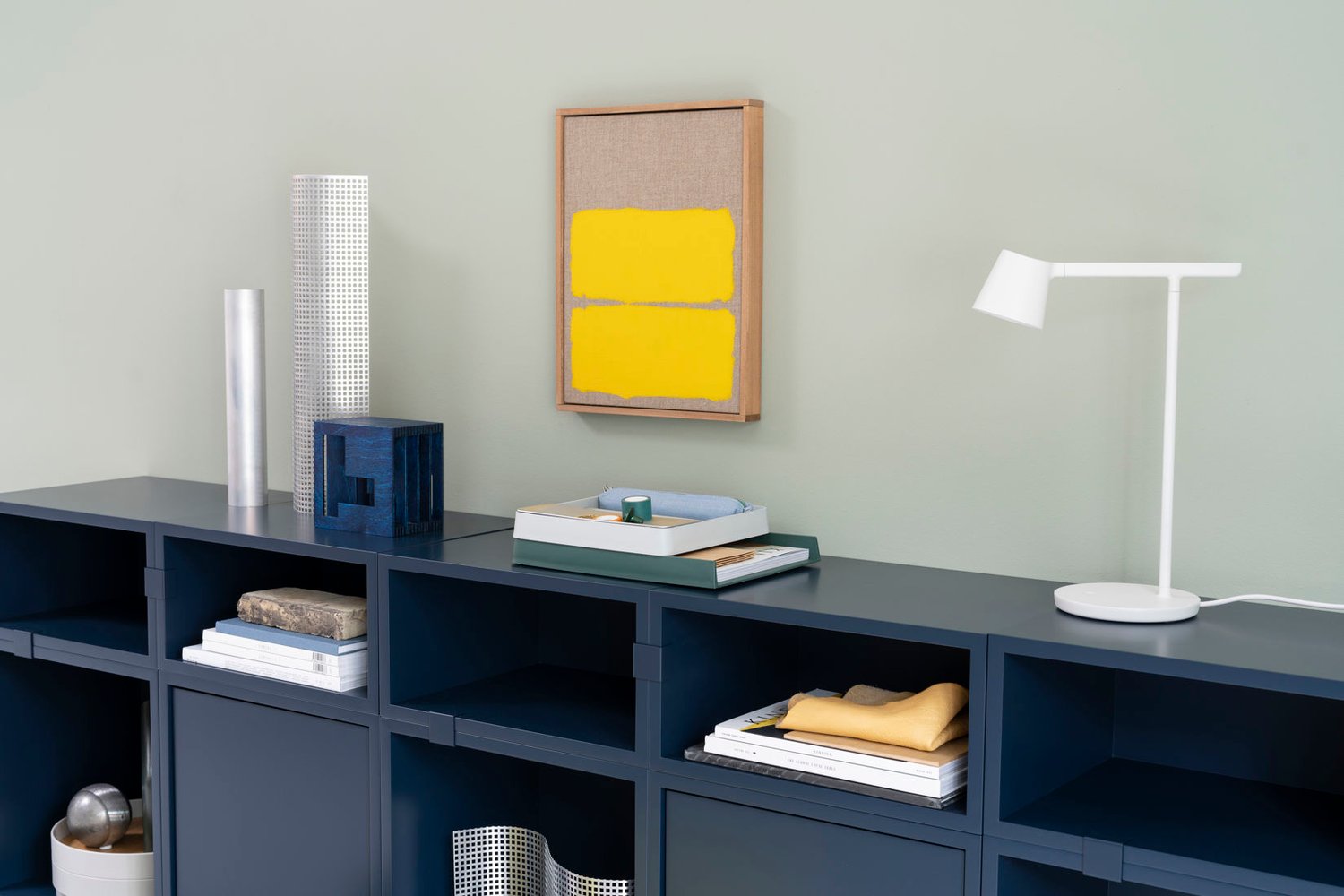 /cdn-cgi/image/width=1500,quality=85,format=auto/globalassets/content-media/images/stories/ideas--inspiration-for-the-home-office/home-office-muuto-januari-2021-hi-res-21.jpg