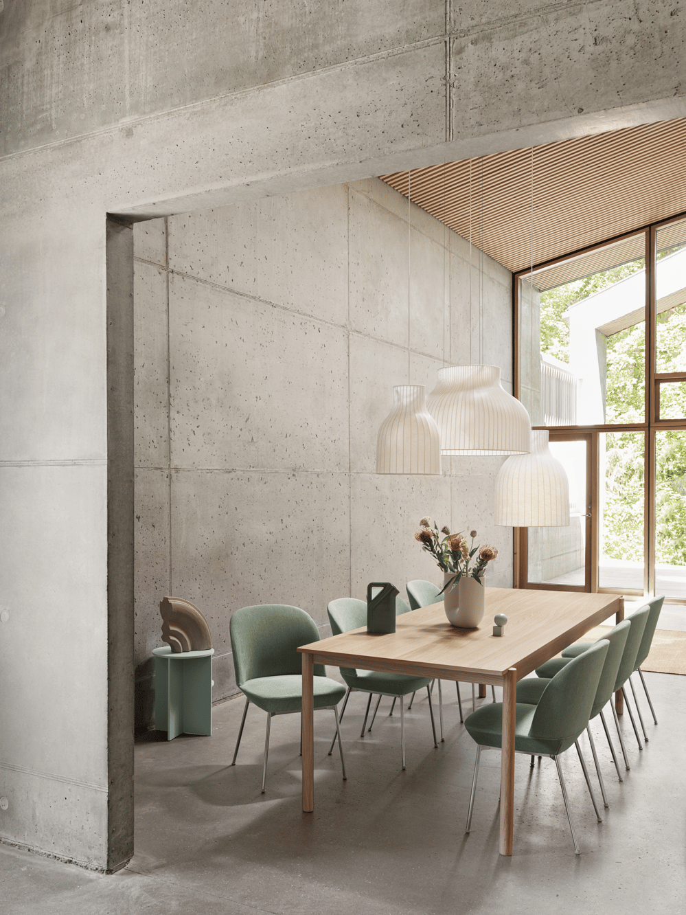 strand pendant lamp lifestyle