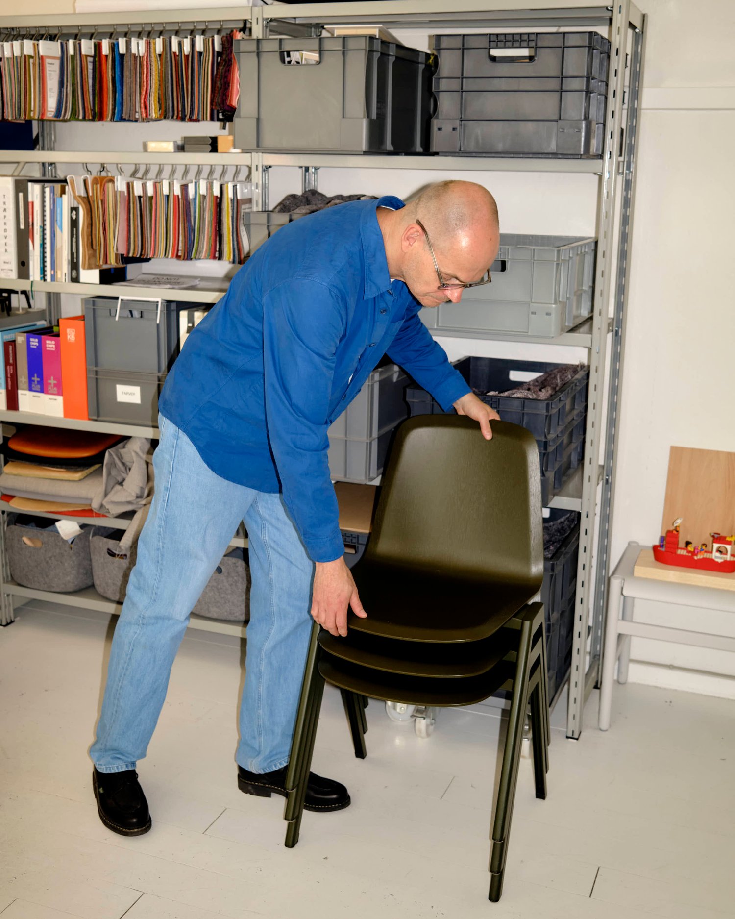 /cdn-cgi/image/width=1500,quality=85,format=auto/globalassets/content-media/images/stories/studio-visit/thomas-bentzen---brink/thomas-bentzen-studio-visit-2026-21low-res.jpg