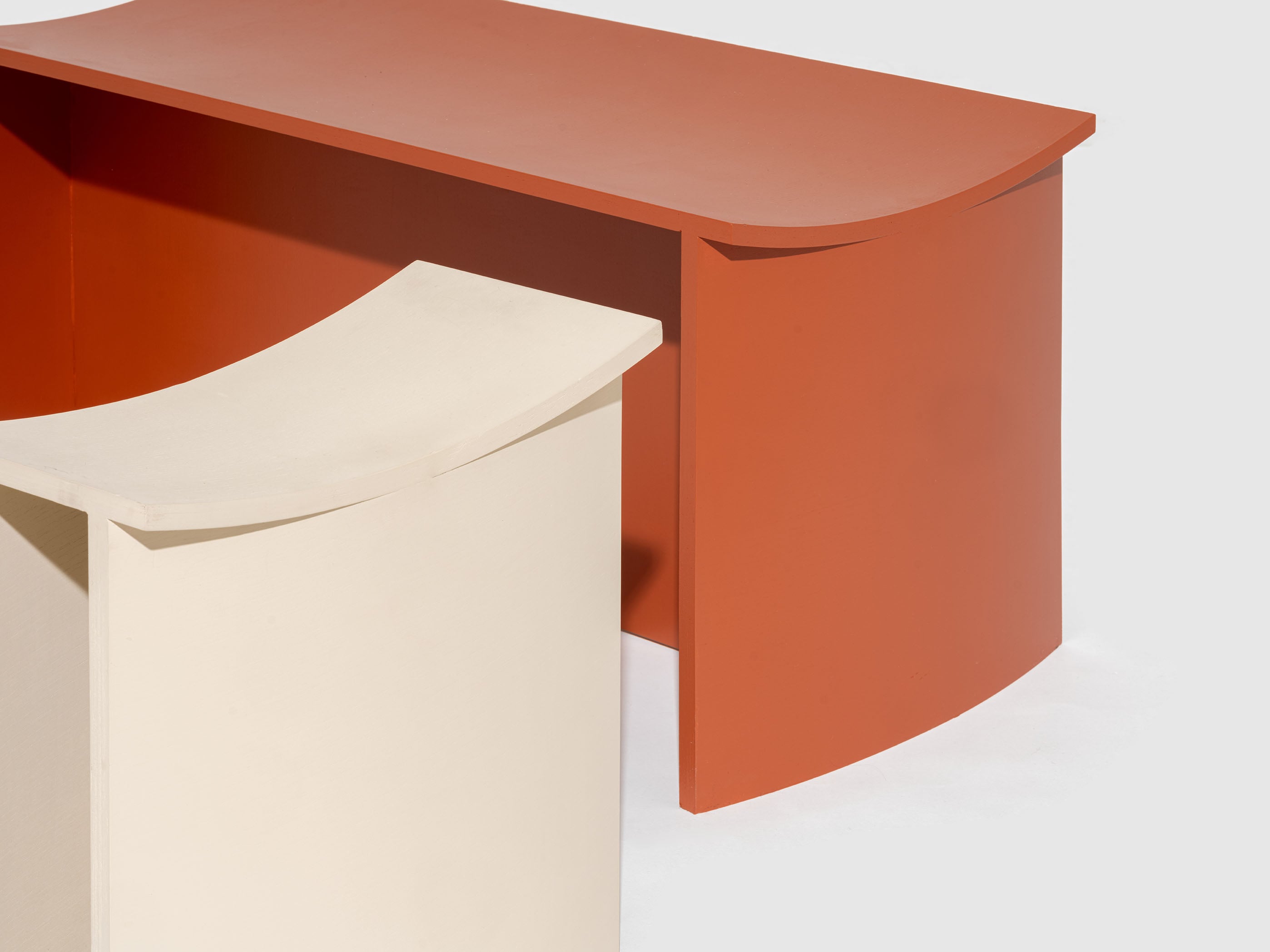 /globalassets/content-media/images/20-year-and-3days/design-contest-003/kim-kihyun-aps-stool-winner-muuto-design-contest-002-13.jpg?revision=639148672820000000