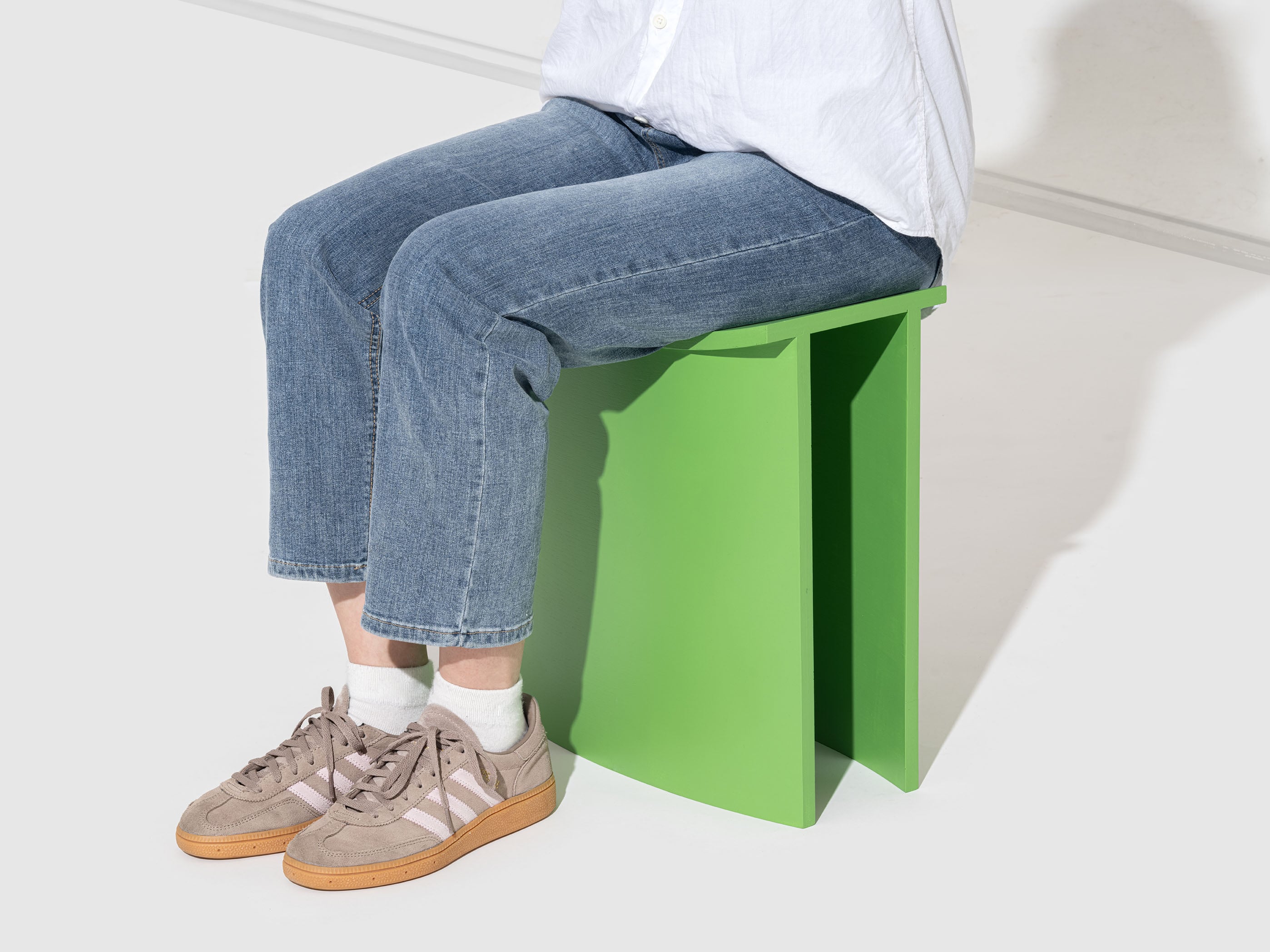 /globalassets/content-media/images/20-year-and-3days/design-contest-003/kim-kihyun-aps-stool-winner-muuto-design-contest-002-7.jpg?revision=639148672810000000