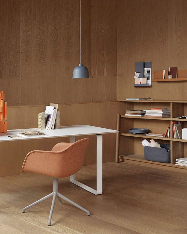 /globalassets/content-media/images/accessories/storage/fffffiber-arm-chair-swivel-remix-2-452-7070-table-halves-side-table-grain-folded-restore-platform-tray-muuto-low-res.jpg?revision=639075190320000000