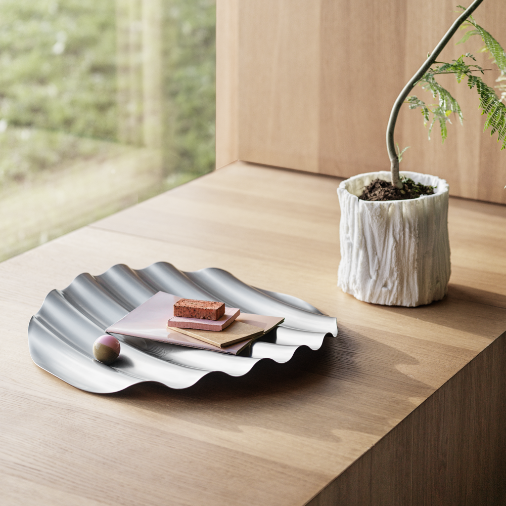 /globalassets/content-media/images/materials/surfaces/wave-tray---lifestyle-image-11-square.png?revision=639087317560000000