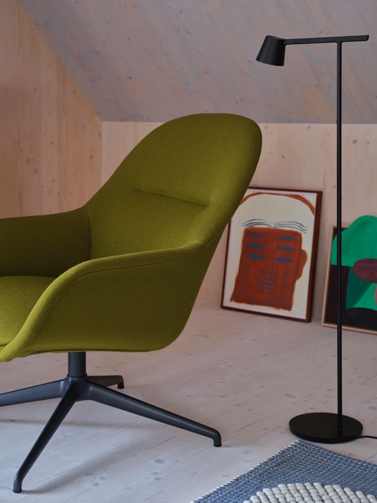 /globalassets/content-media/images/materials/textiles/fiber-lounge-swivel-black-vidar-956-tip-floor-black-low-res.jpg?revision=639085845690000000