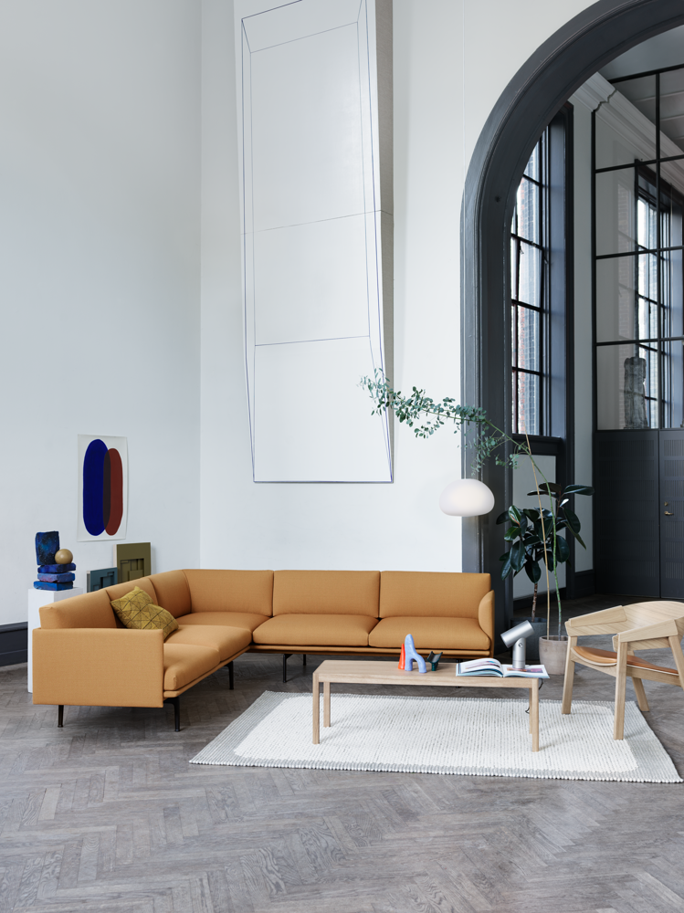 /globalassets/content-media/images/materials/textiles/outline-corner-vidar-472-pebble-workshop-table-cover-lounge-fluid-beam-muuto-org.png?revision=639085846970000000