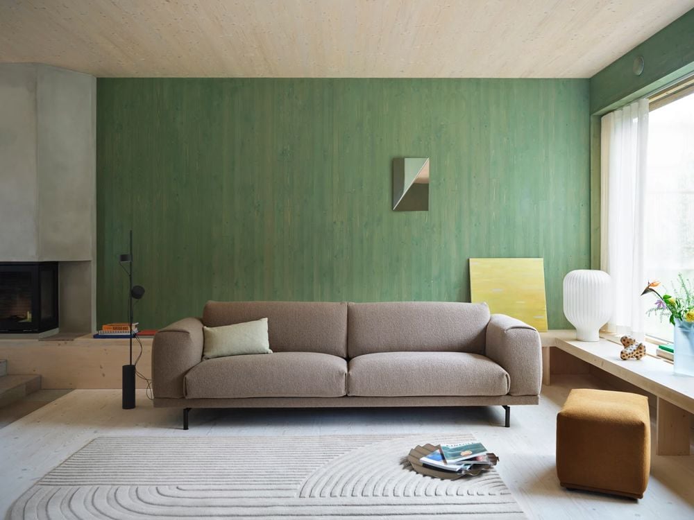 /globalassets/content-media/images/materials/textiles/rest-sofa-3-seater-metal-hearth-06-gaze-mirror-strand-table-lamp-59-relevo-off-white-post-floor-black-echo-pouf-low-res.jpg?revision=639085848090000000