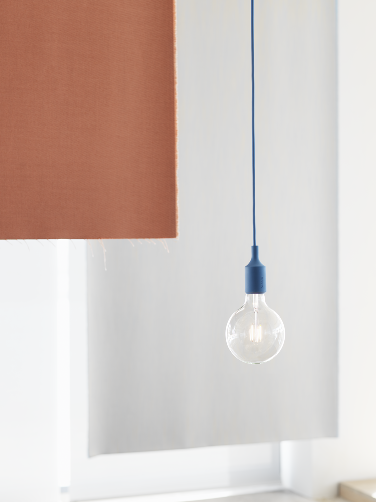 /globalassets/content-media/images/plp/lighting/e27-pr-pale-blue-muuto-org.png?revision=639075293090000000