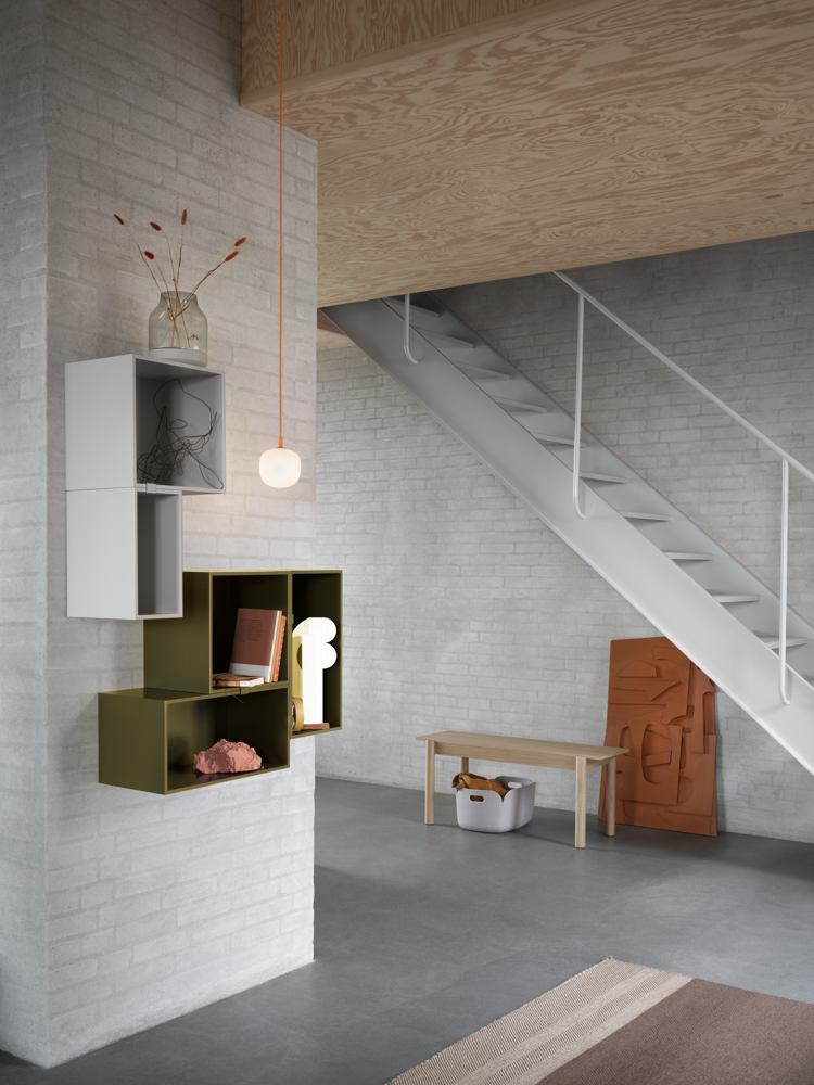 mini-stacked-grey-brown-green-rime-pendant-12-orange-linear-bench-muuto-org.png
