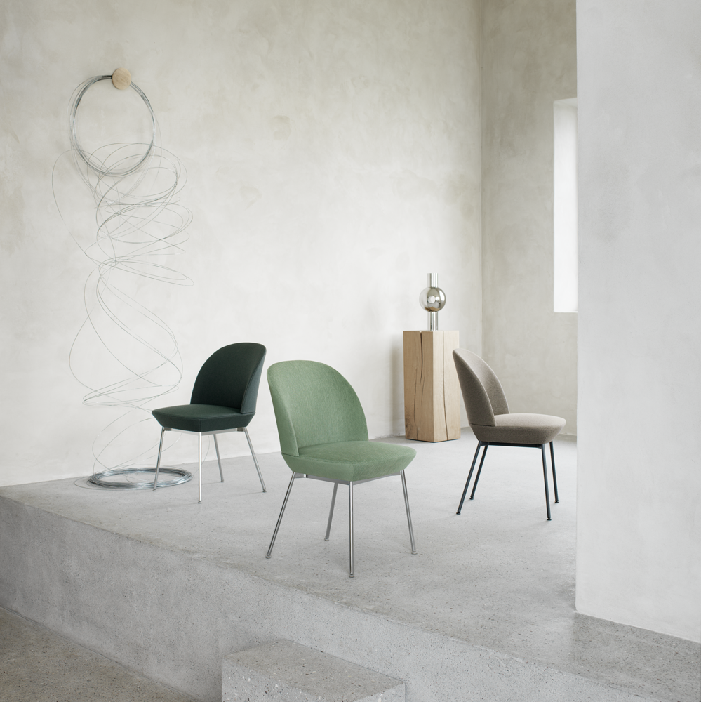 /globalassets/content-media/images/products/shop-by-family/oslo-family/oslo-side-chair-lifestyle-image-11-square.png?revision=639077754730000000