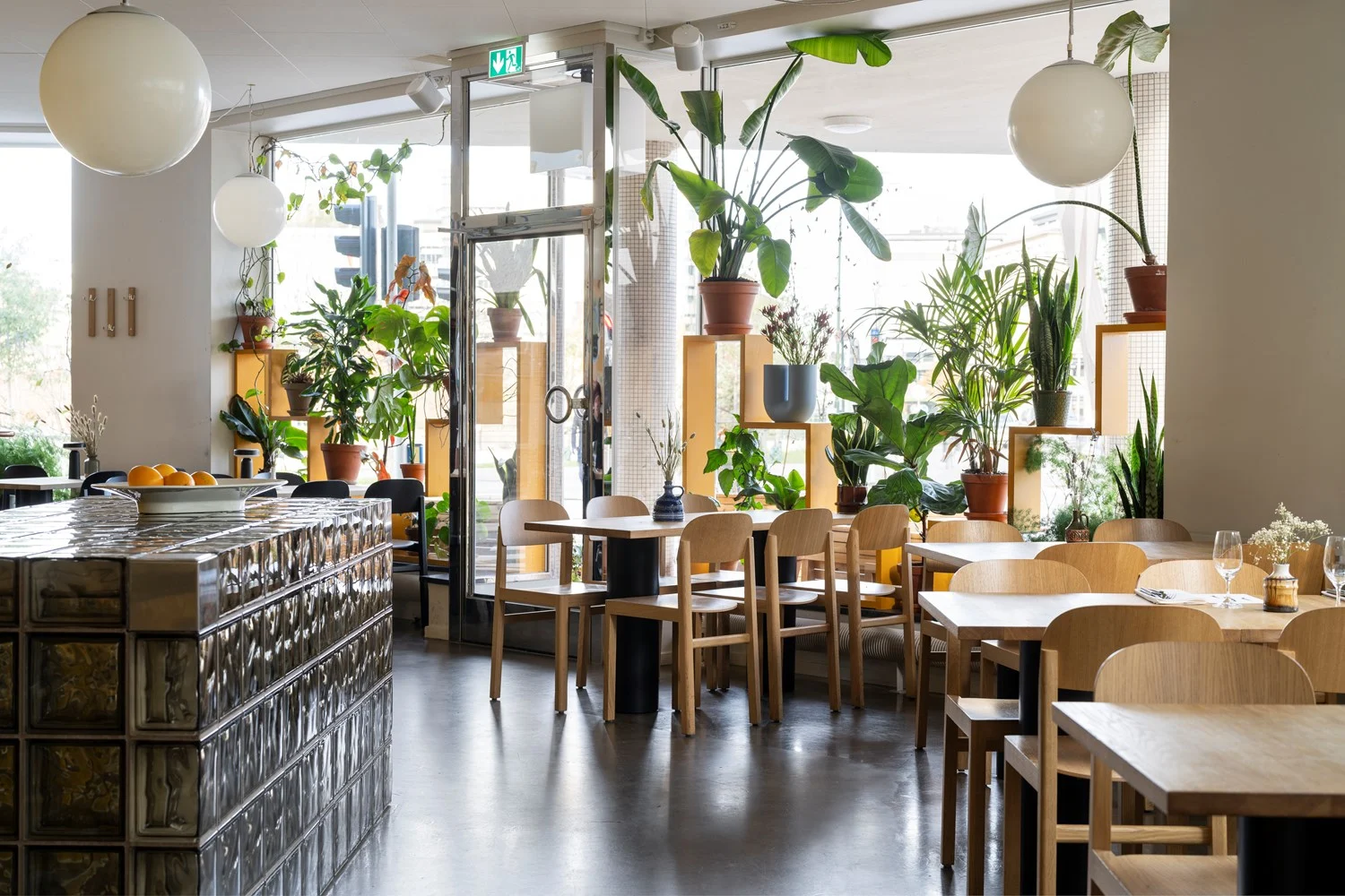 /globalassets/content-media/images/project/bise/bise-project-ref-muuto-med-res-10.jpg?revision=639058716710000000