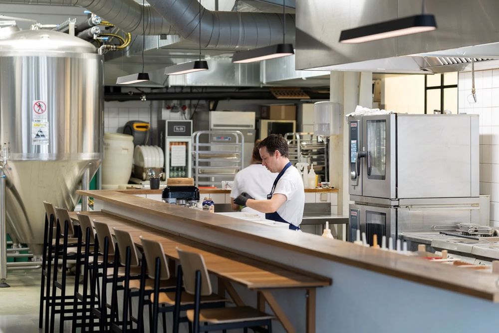 brus project ref muuto 2023 med res 27