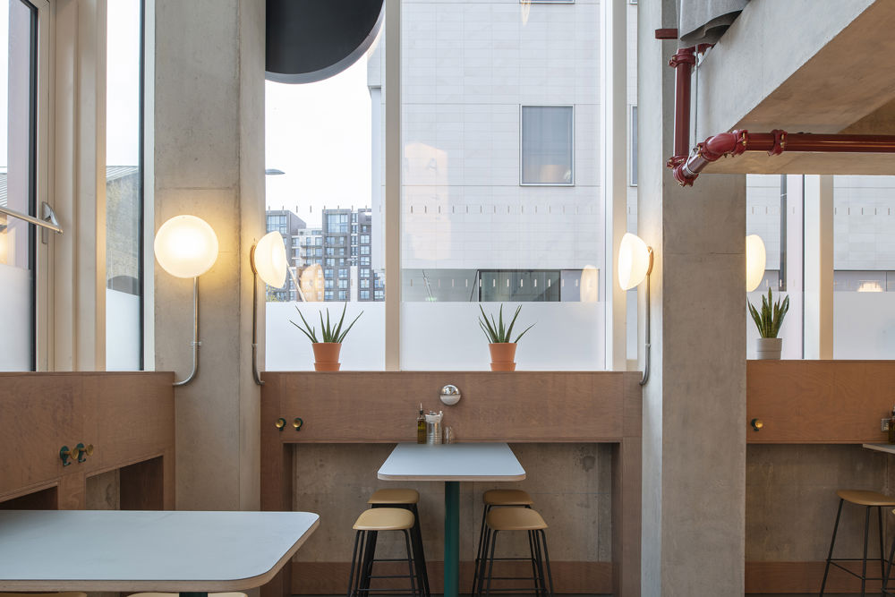 happy-face-pizza-restaurant-uk---fiber-bar