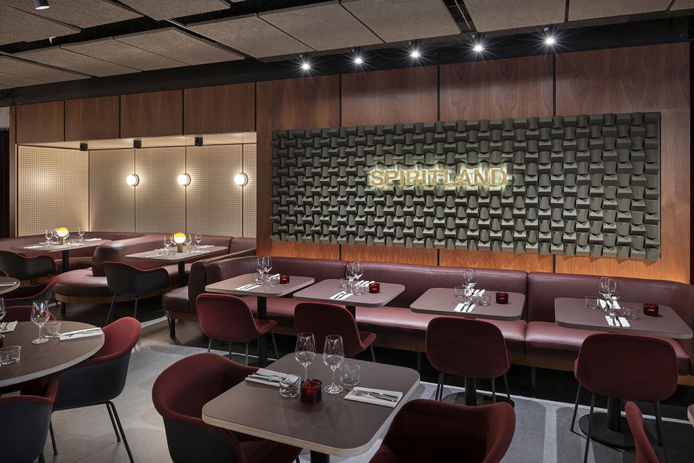 /globalassets/content-media/images/project/spiritland/spiritland-restaurant-london-fiber-arm-front-uph-fiber-side-2.jpg?revision=639059087450000000