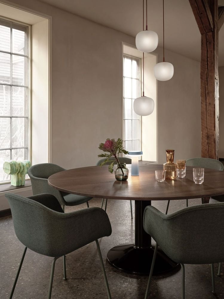 midst-table-dark-oiled-oak-black-160-fiber-armchair-sabi-921-tube-base-dusty-green-rime-18-deep-red-ease-portable-lamp-silent-11-muuto-org