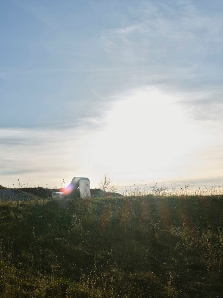 dream-view-bench-60-low-res