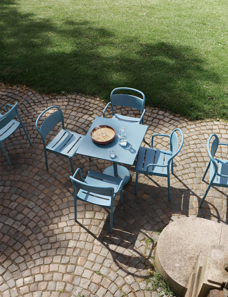linear-steel-cafe-table-h73-70x70-side-chair-armchair-pale-blue-raise-carafe-glass-platform-tray-muuto-org