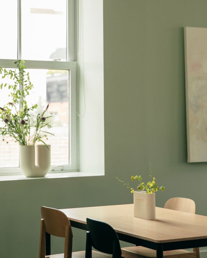 /globalassets/content-media/images/stories/greene-street-loft/resident_soho_workshop-base-table-ridge-kink-2.jpg?revision=639057170290000000