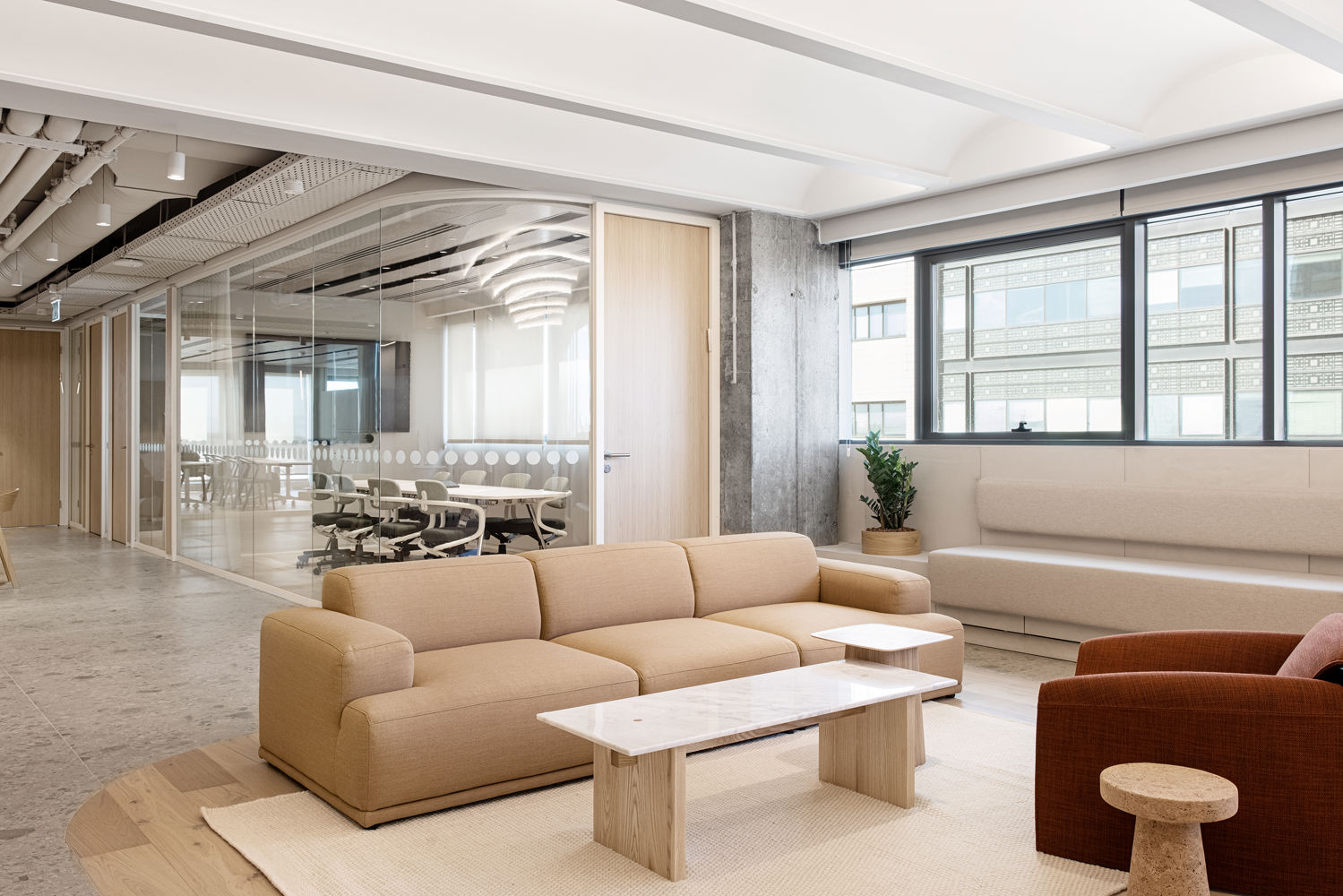 /globalassets/content-media/images/stories/roche-office/roche_connect-soft-2.jpg?revision=639058003360000000