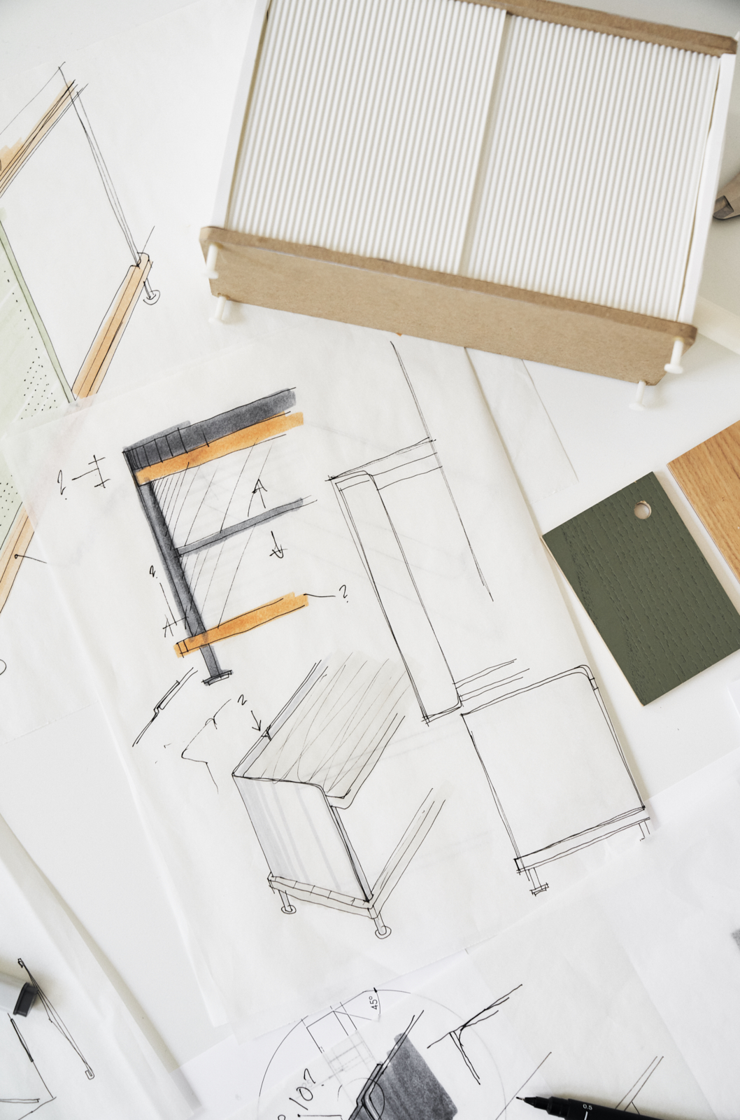 Complementing Contrasts — Enfold Sideboard