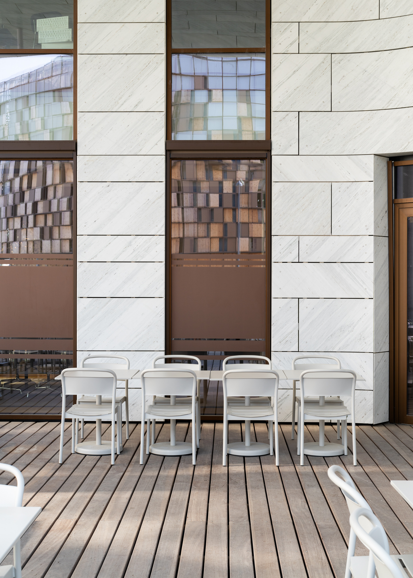 Accura - Linear Steel (6).jpg