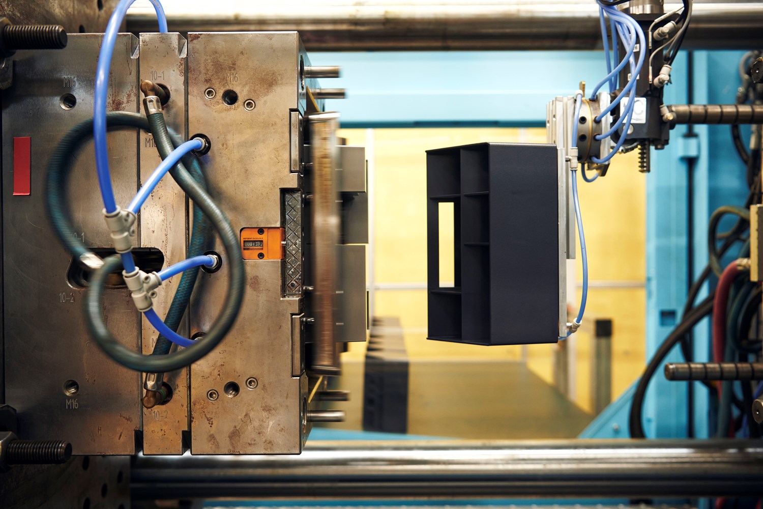 Sketch-Toolbox-factory-med-res_4