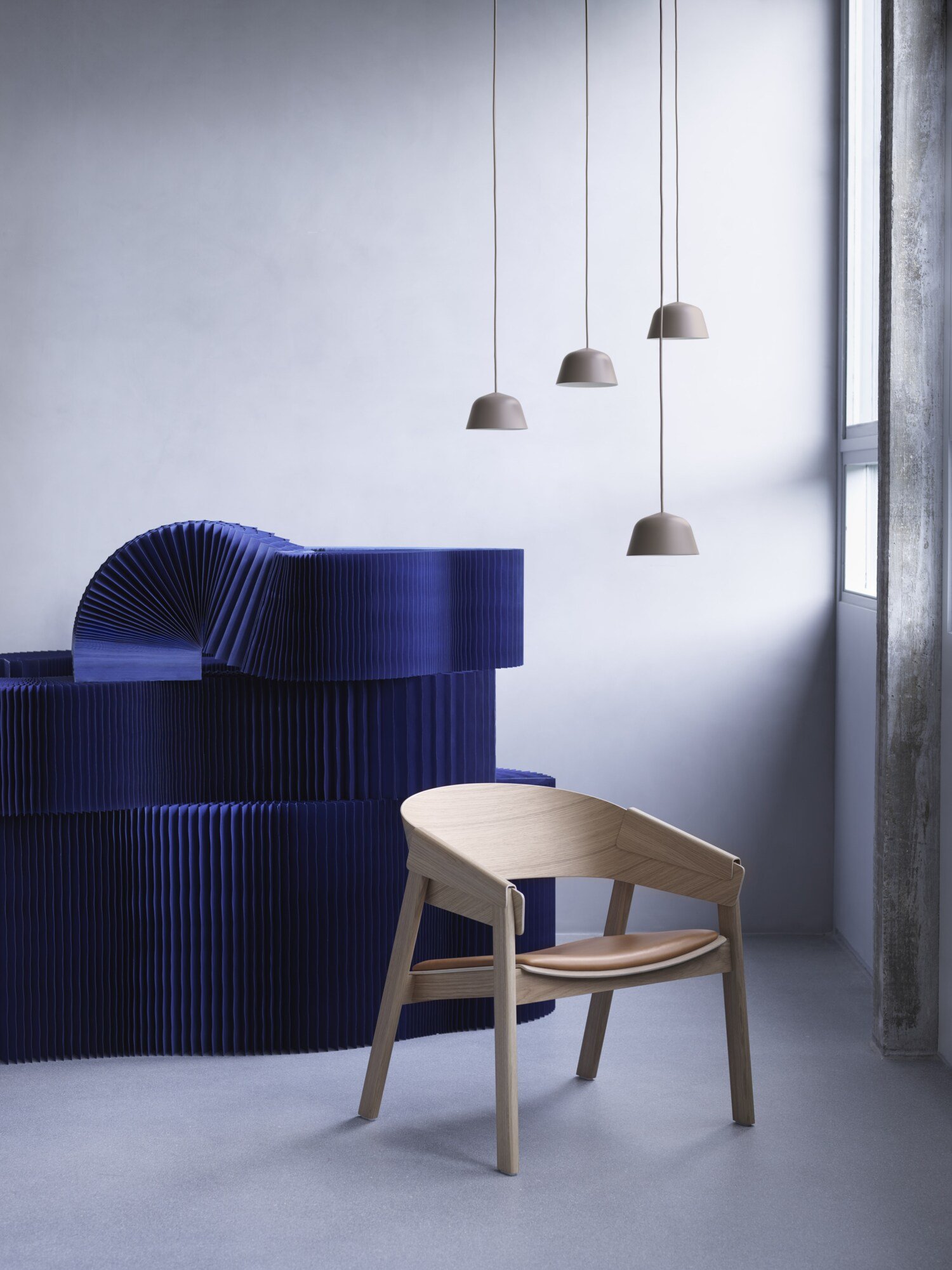 Cover Lounge Chair in Oak/Cognac Refine Leather, Ambit Ø16